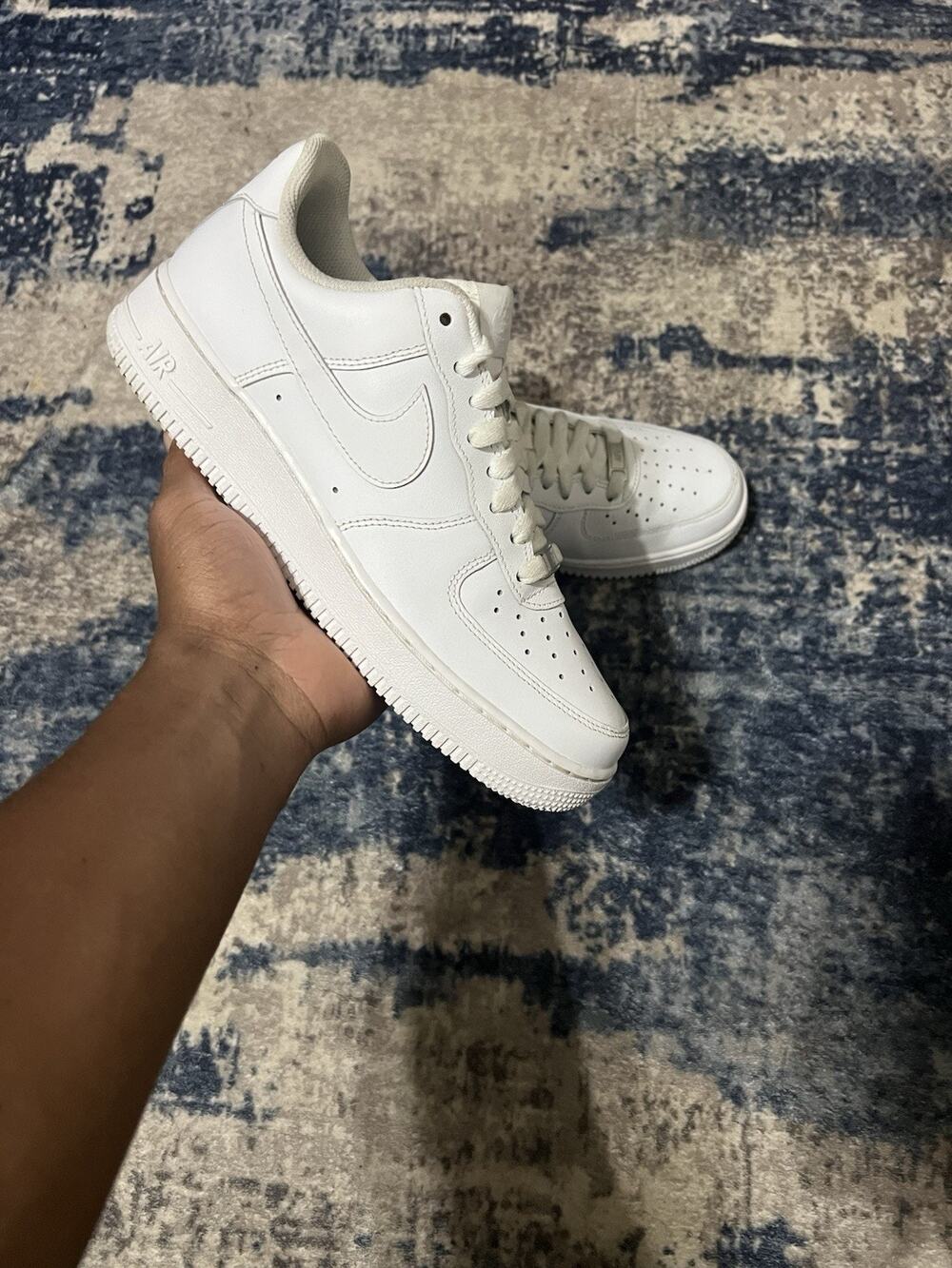 Size 8- Nike Air Force 1 07 Low Shoes Mens White Leather Worn Once CW2288-111